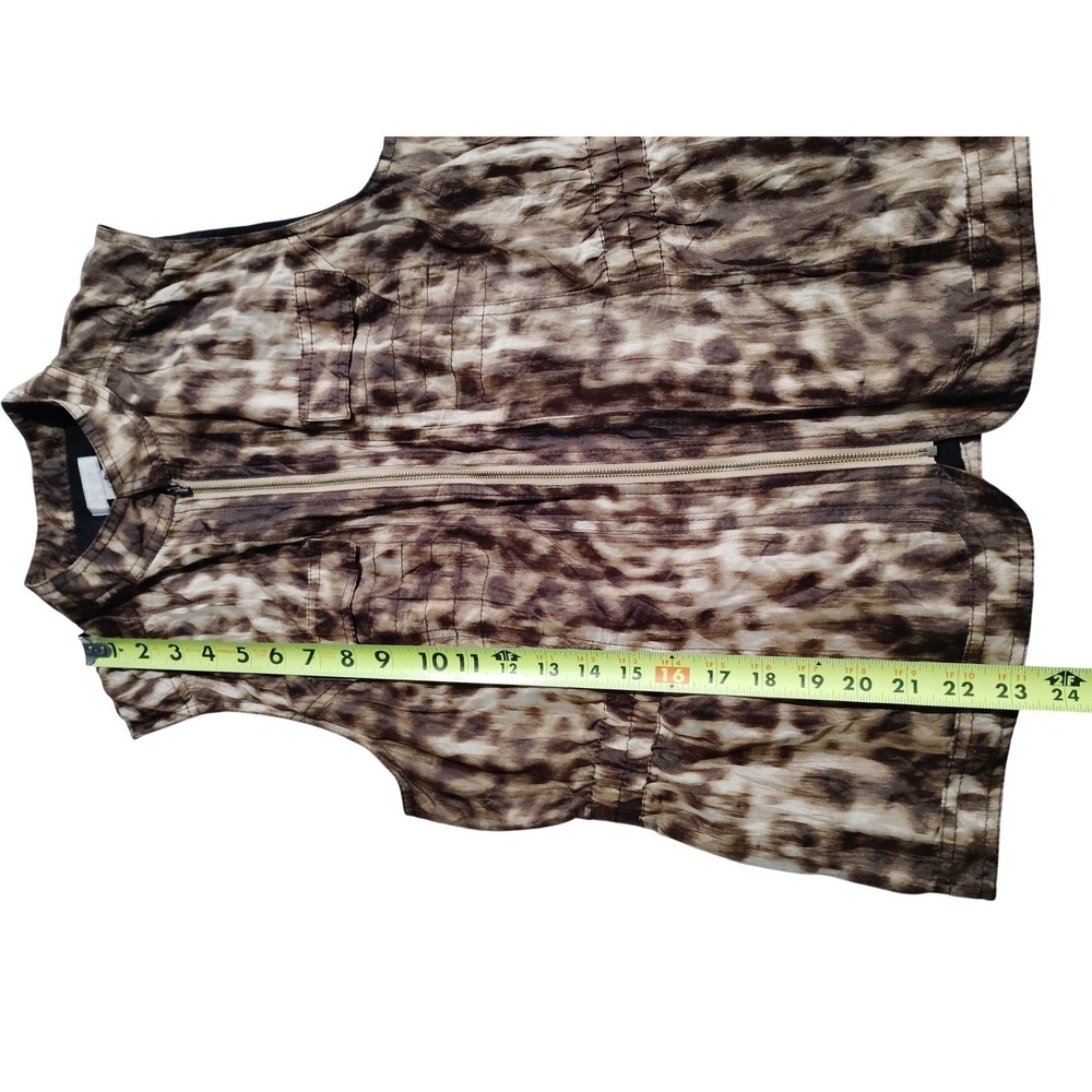 Chicos Womens Brown Animal Print Metallic Silk Blend Zip Front Vest Size 0 S - Picture 4 of 6